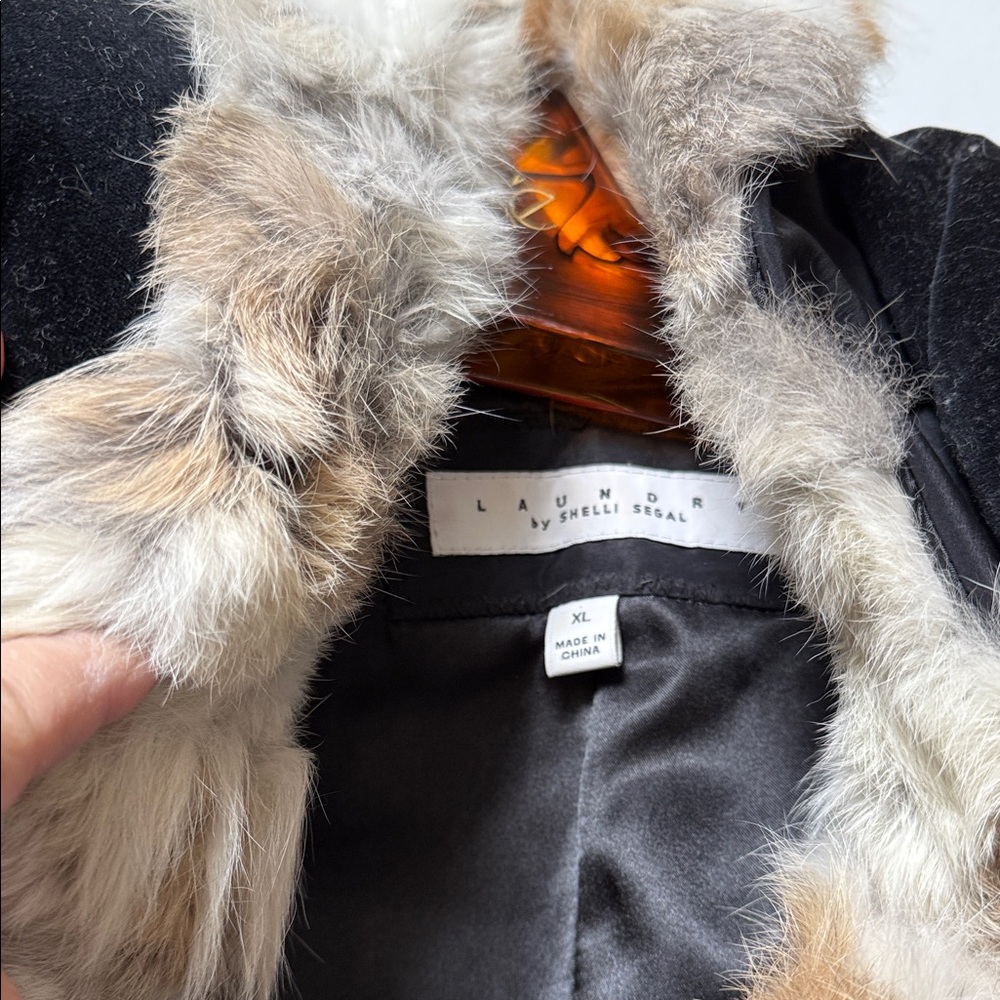 Laundry By Shelli Segal Women's Black Ski & Snow Jacket